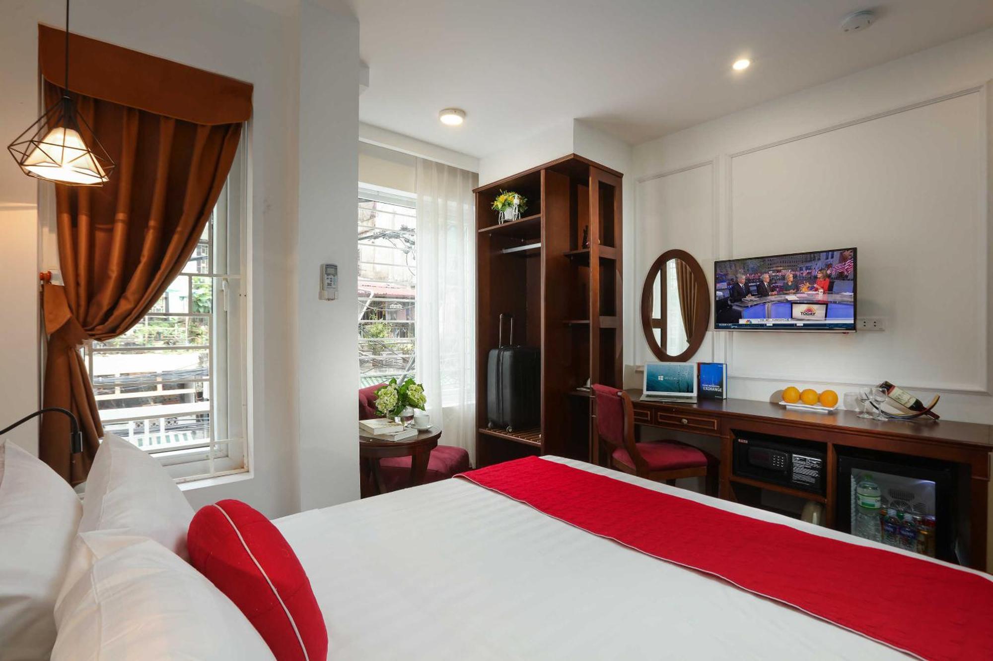 The Sinh Tourist Hotel & Travel Hanoi Exterior foto