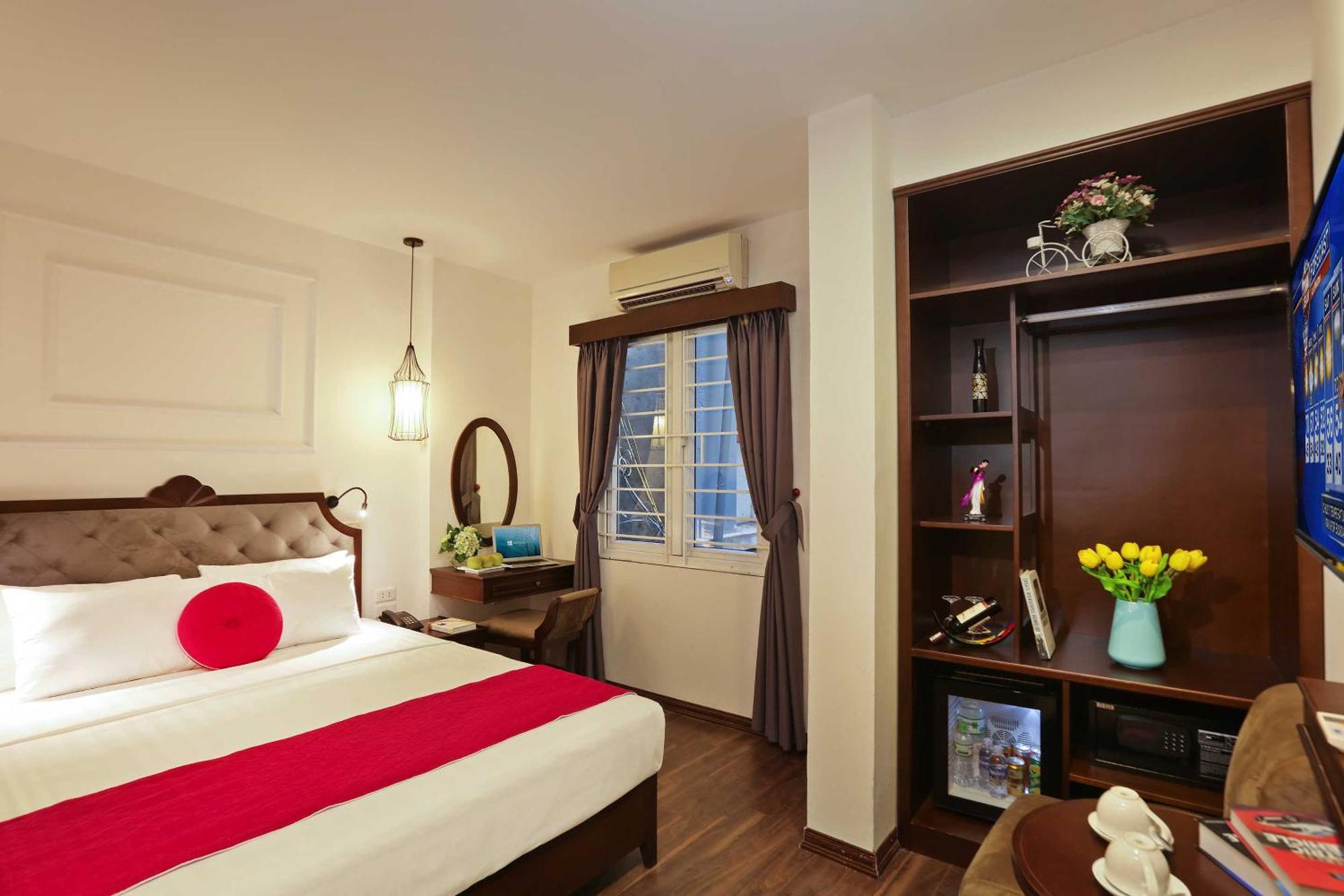 The Sinh Tourist Hotel & Travel Hanoi Exterior foto